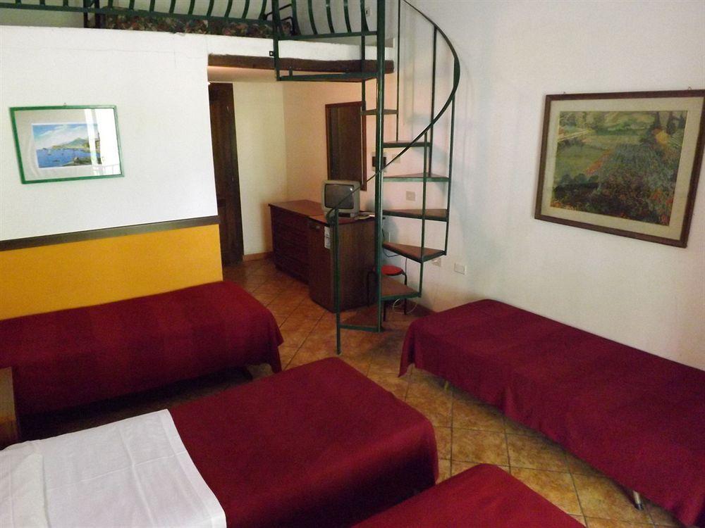 Hotel Antico Residence Roma Monterosi Екстер'єр фото