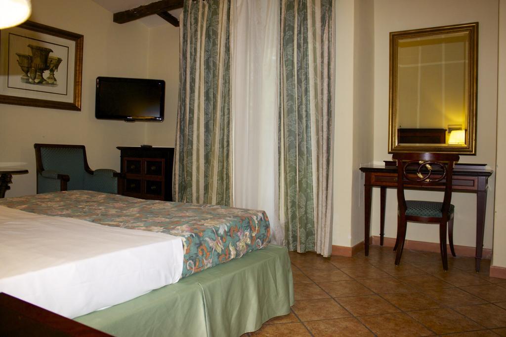 Hotel Antico Residence Roma Monterosi Екстер'єр фото